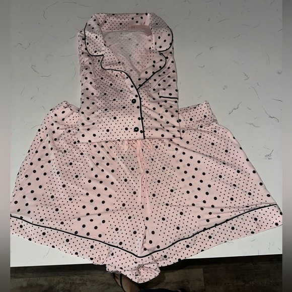 VICTORIA'S SECRET Modal Soft Short Pajama Set, Pink w Black Pok a dots  Size: L - Picture 4 of 6